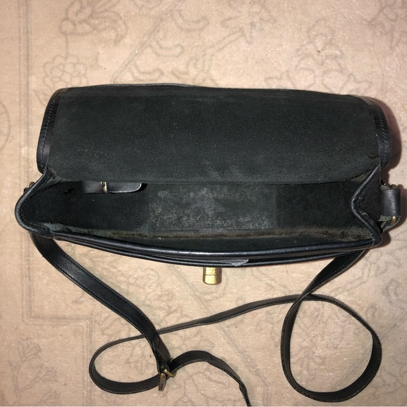 Vintage Coach Black Bag 202-07 Shoulder Bag
